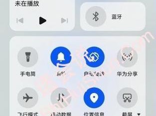 如何自定义手机桌面主题（简单操作让手机个性化定制成为可能）