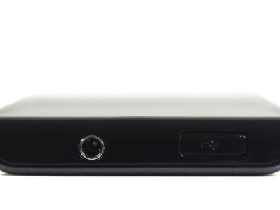 三星i9308手机使用体验（了解三星i9308手机的功能和特点）