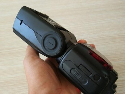 SB900闪光灯（掌握SB900闪光灯的关键技巧，轻松提升摄影水平）