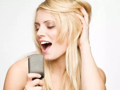 快速学唱歌技巧（提升你的唱歌技能的秘诀与方法）